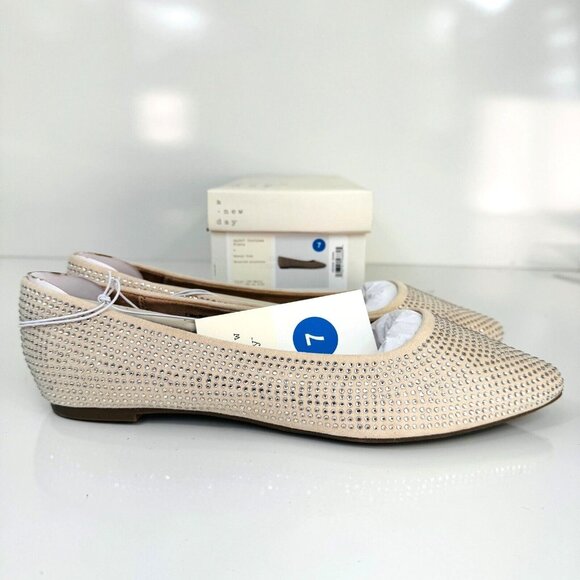 A New Day Rhinestone Flats Women’s Size 7 Off White AE247 Memory Foam Sole - Picture 5 of 8